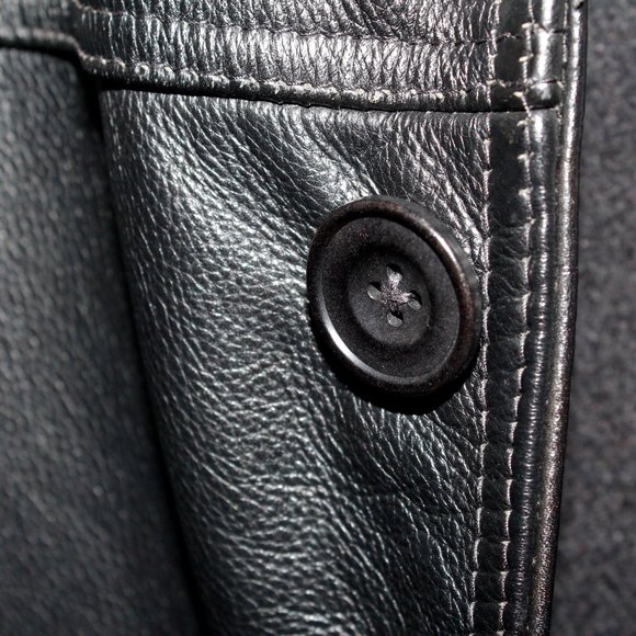 Vintage 90s J. Crew Boxy Leather Jacket - Picture 5 of 16